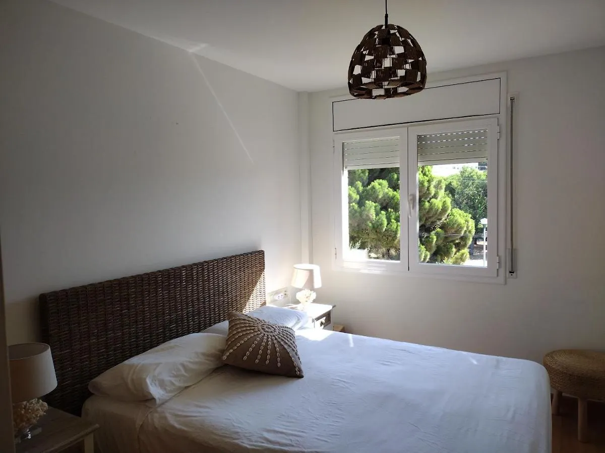 Apartamento Encantador Apartamento familiar 4 px con Terraza, Parking y Wi-fi en Llançà 0*,